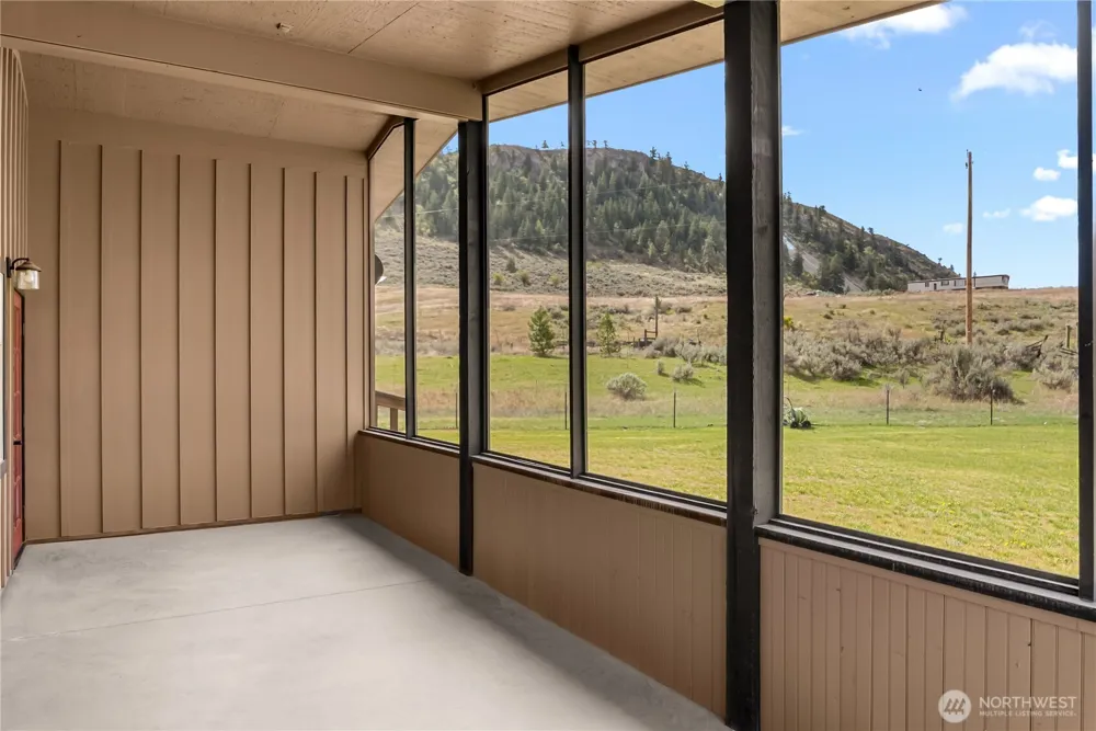 30 Horizon Dr Tonasket, WA 98855