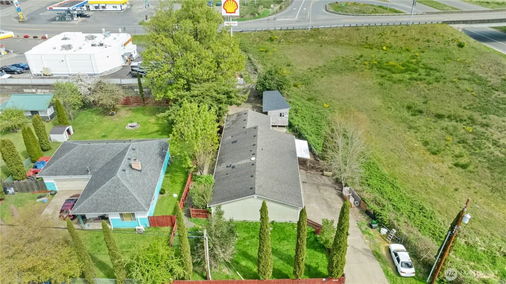 320 S 4th Street Elma, WA 98541