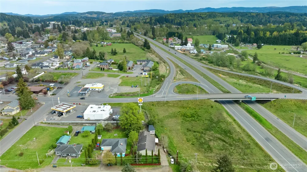 320 S 4th Street Elma, WA 98541