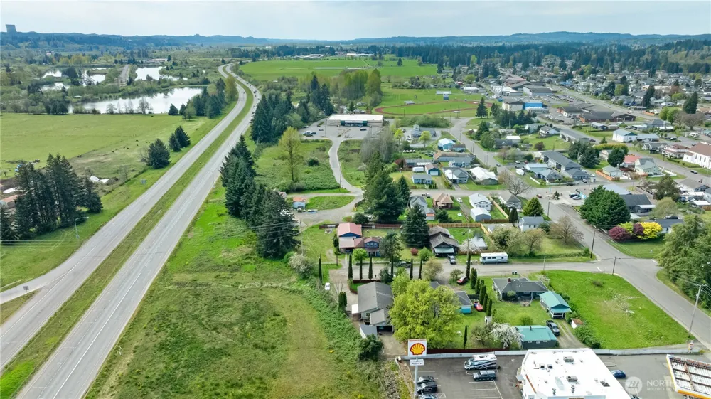 320 S 4th Street Elma, WA 98541