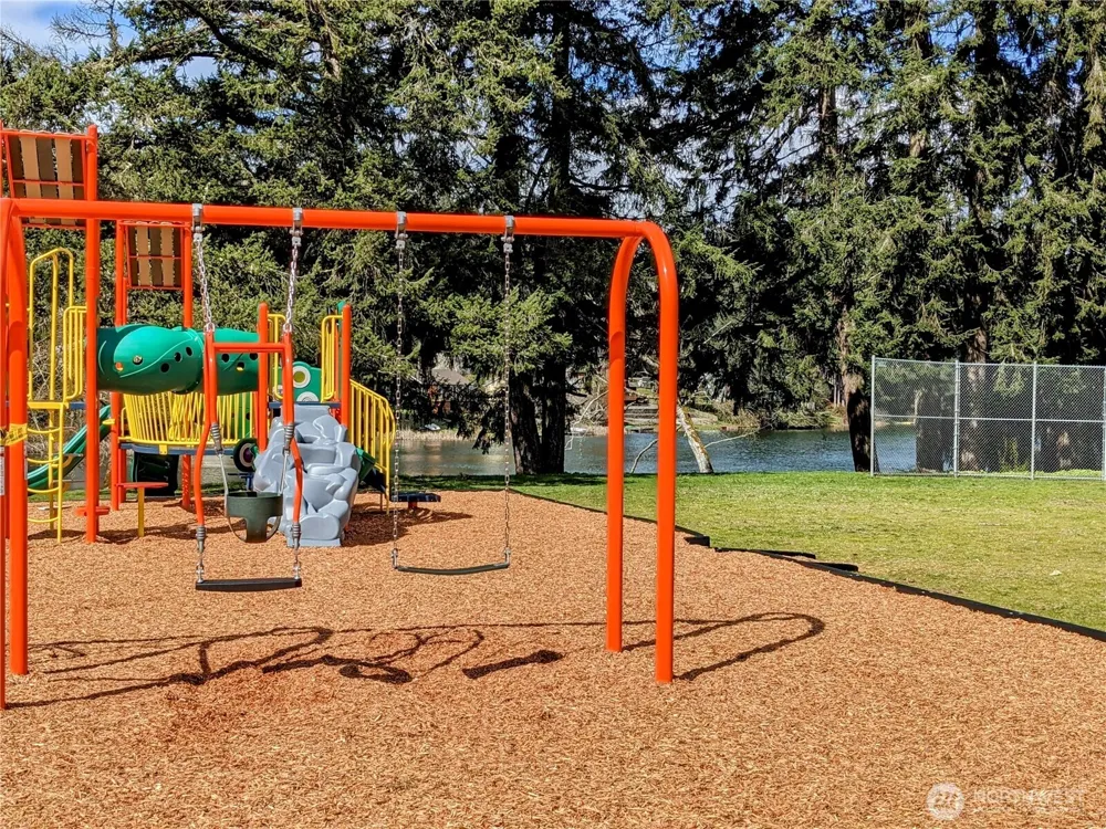 2501 195th Avenue SW Lakebay, WA 98349