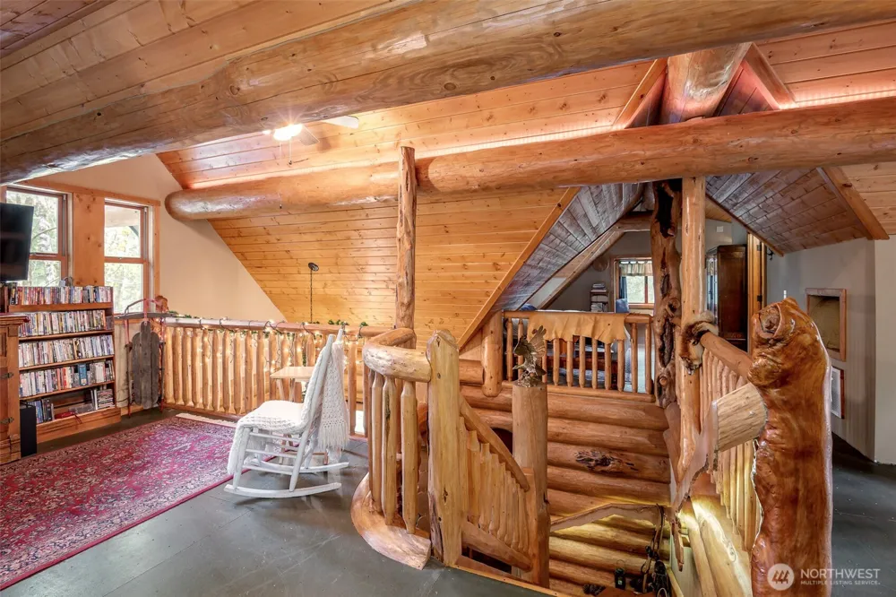 107 Goat Rocks Drive Packwood, WA 98361