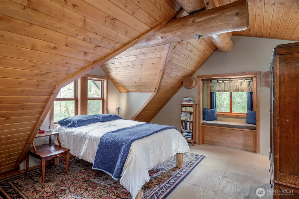 107 Goat Rocks Drive Packwood, WA 98361