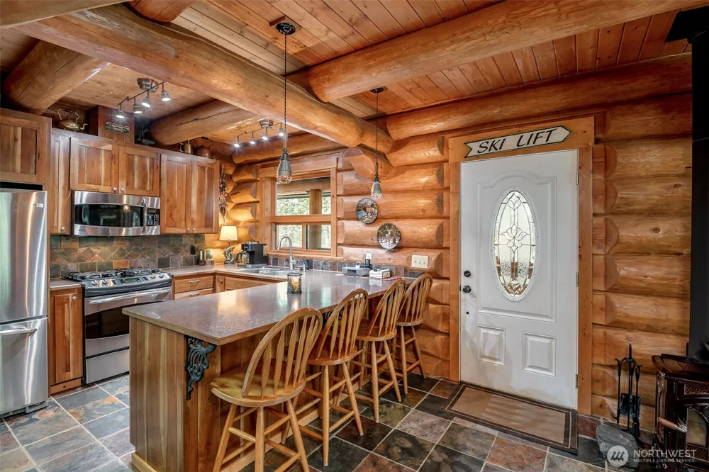 107 Goat Rocks Drive Packwood, WA 98361