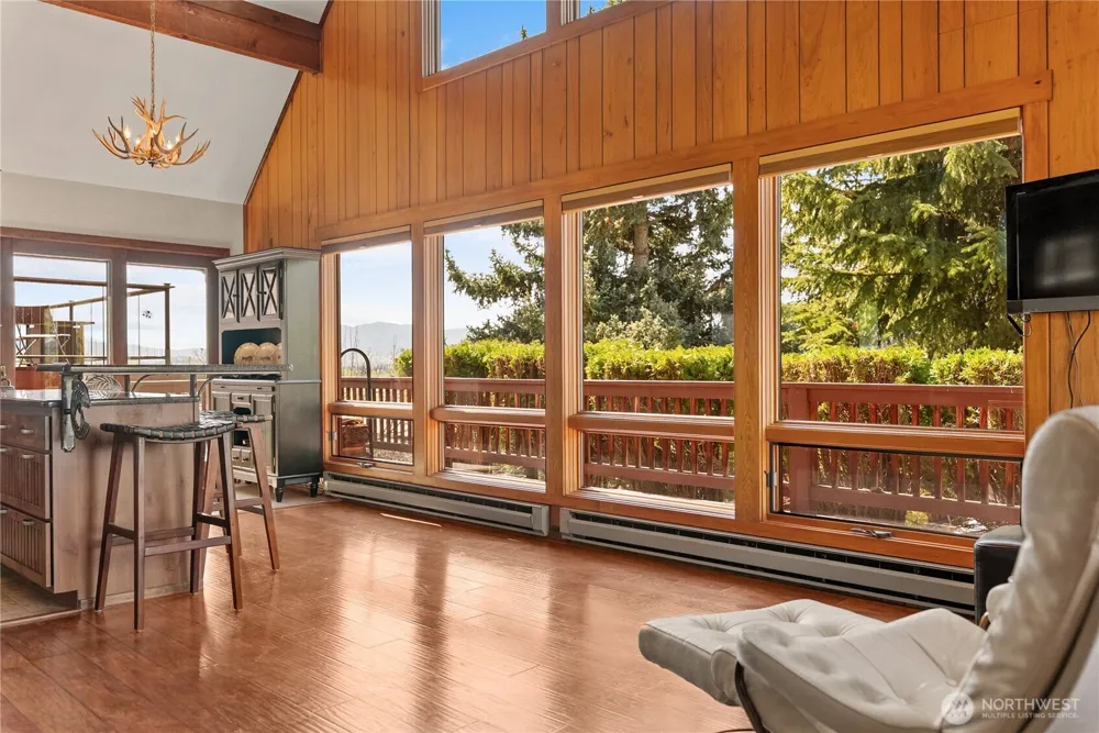 417 Perry Street Winthrop, WA 98862