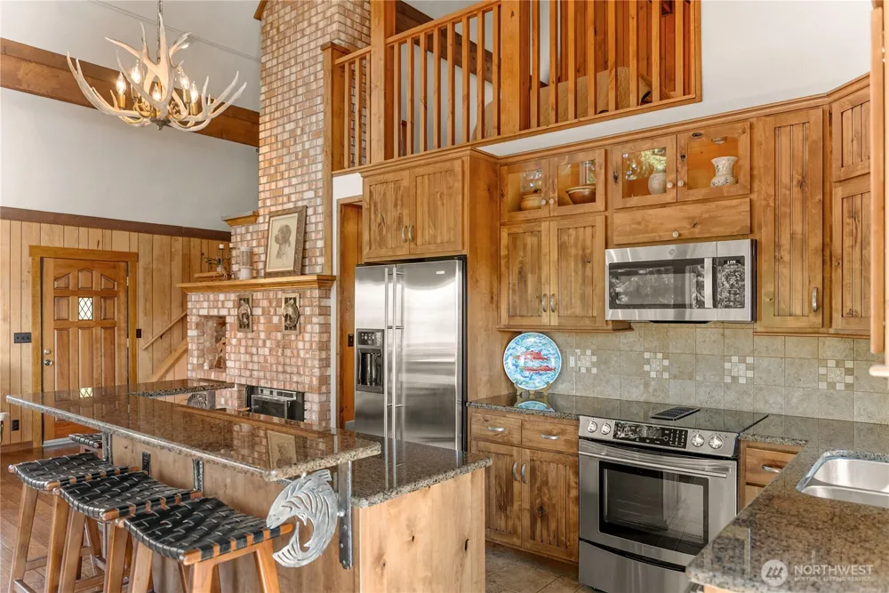 417 Perry Street Winthrop, WA 98862
