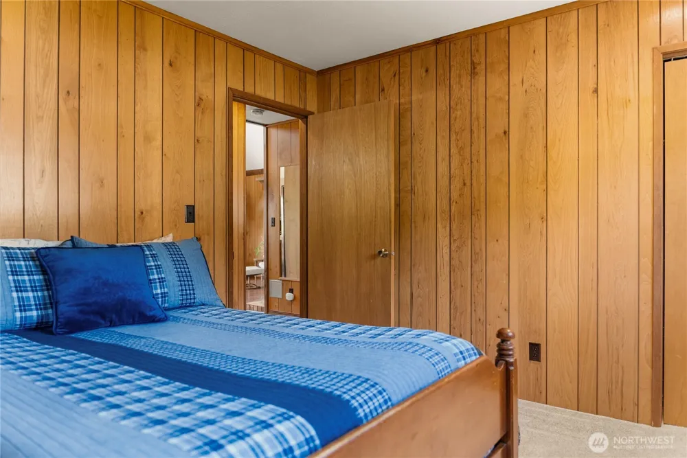 417 Perry Street Winthrop, WA 98862
