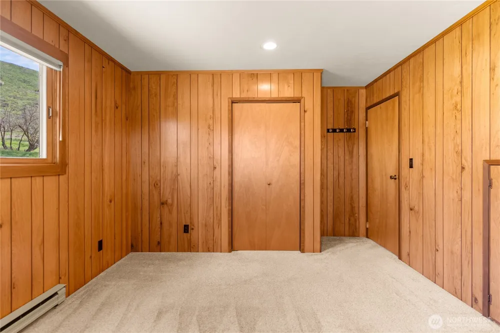 417 Perry Street Winthrop, WA 98862