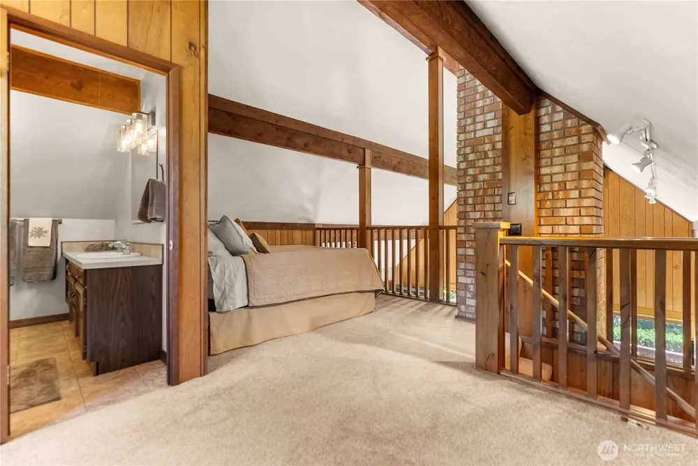 417 Perry Street Winthrop, WA 98862
