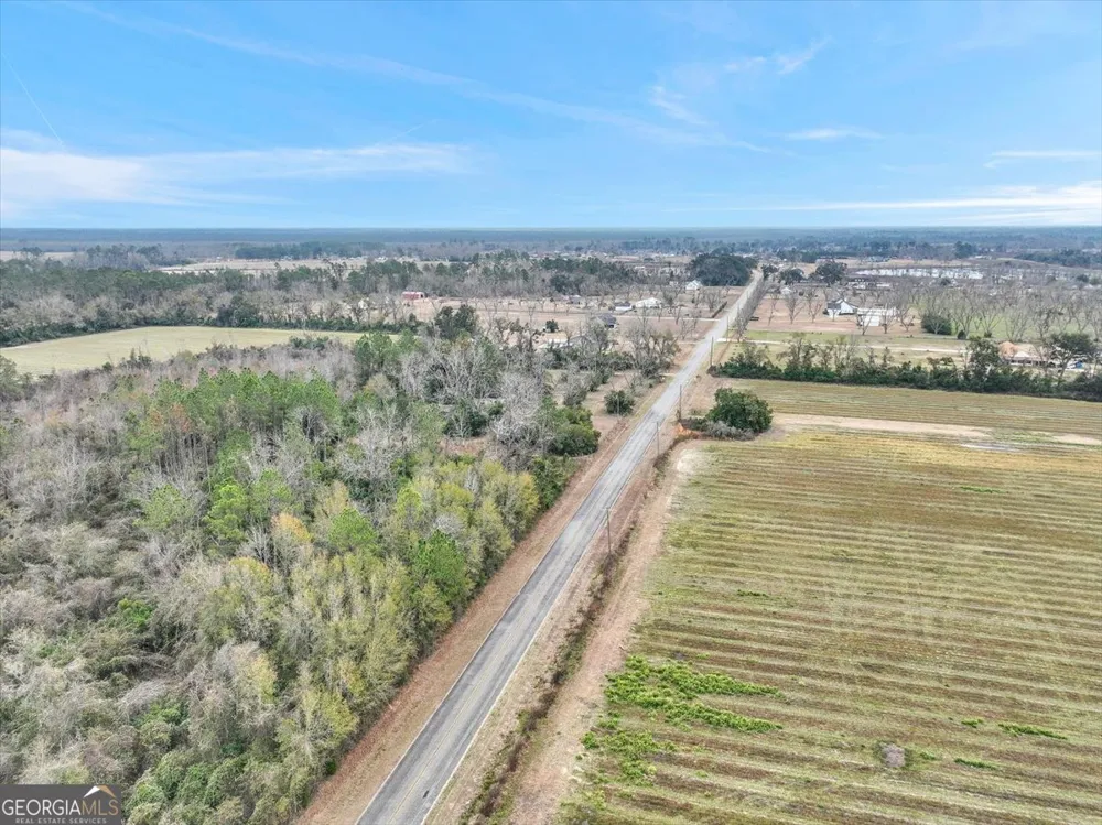 174 Baskins RD Lakeland, GA 31635