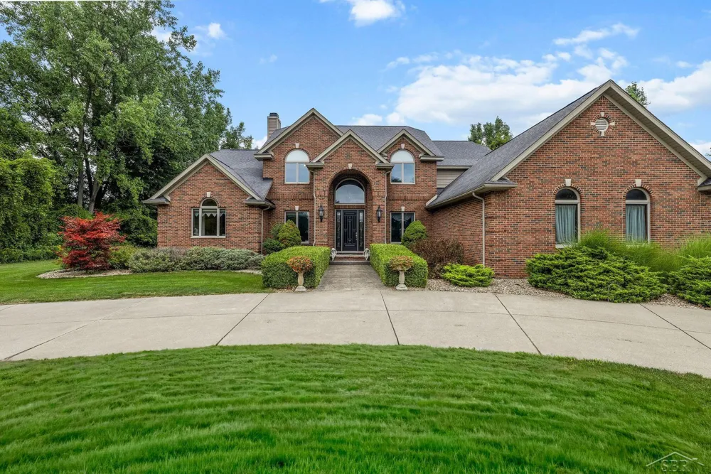 1238 W Center Road Hampton Charter Township, MI 48732