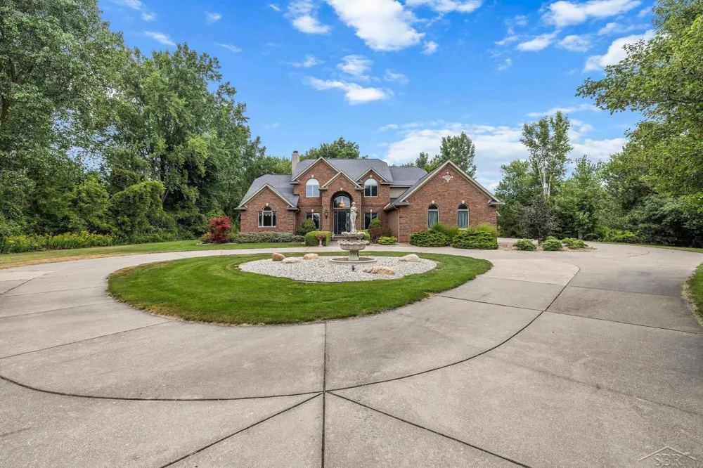 1238 W Center Road Hampton Charter Township, MI 48732