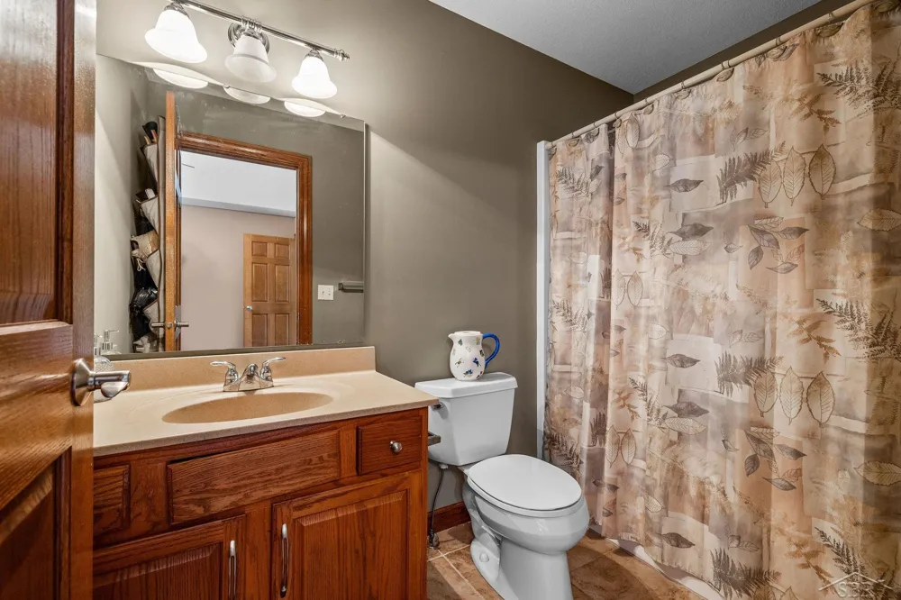 1238 W Center Road Hampton Charter Township, MI 48732