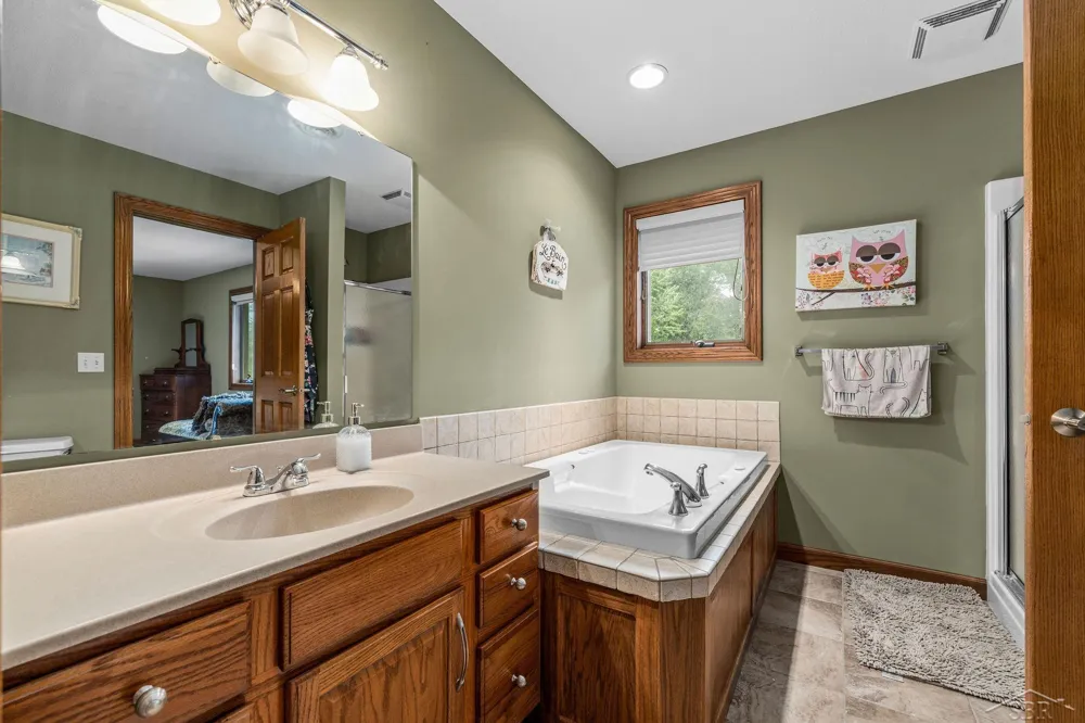 1238 W Center Road Hampton Charter Township, MI 48732