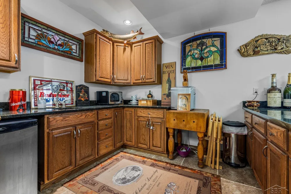 1238 W Center Road Hampton Charter Township, MI 48732