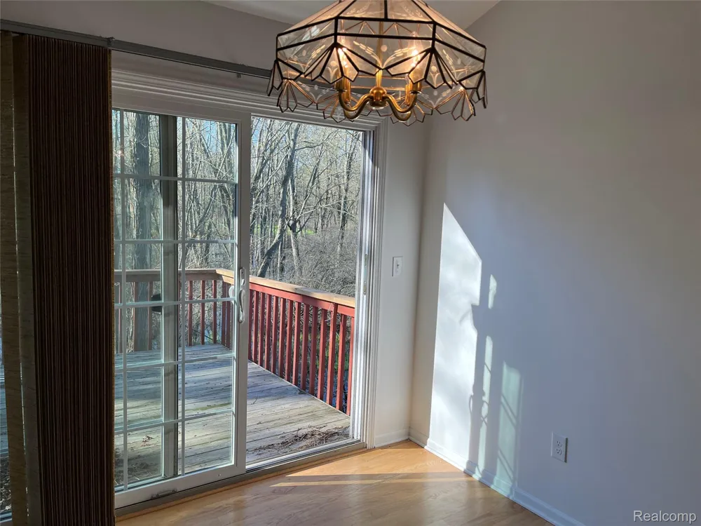 6768 Tanglewood Waterford Charter Township, MI 48327