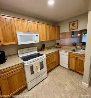 650 Conger Street #2 South Haven City, MI 49090