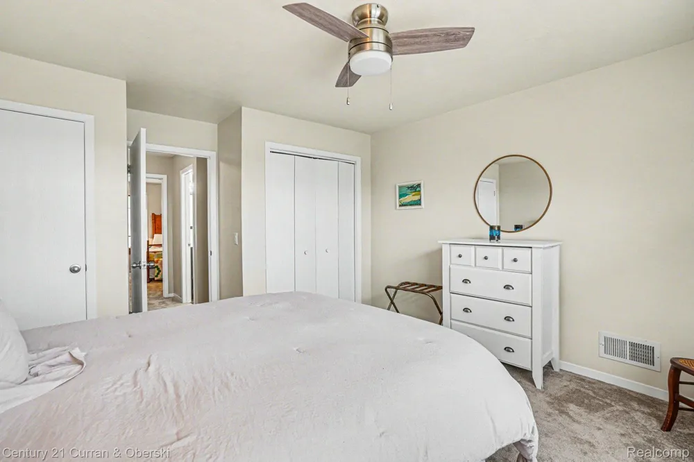650 Conger Street #2 South Haven City, MI 49090