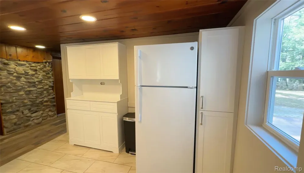 5089 Cottage Dr SE Drive SE Orange Township, MI 49646