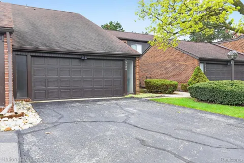 3124 Lindenwood Drive