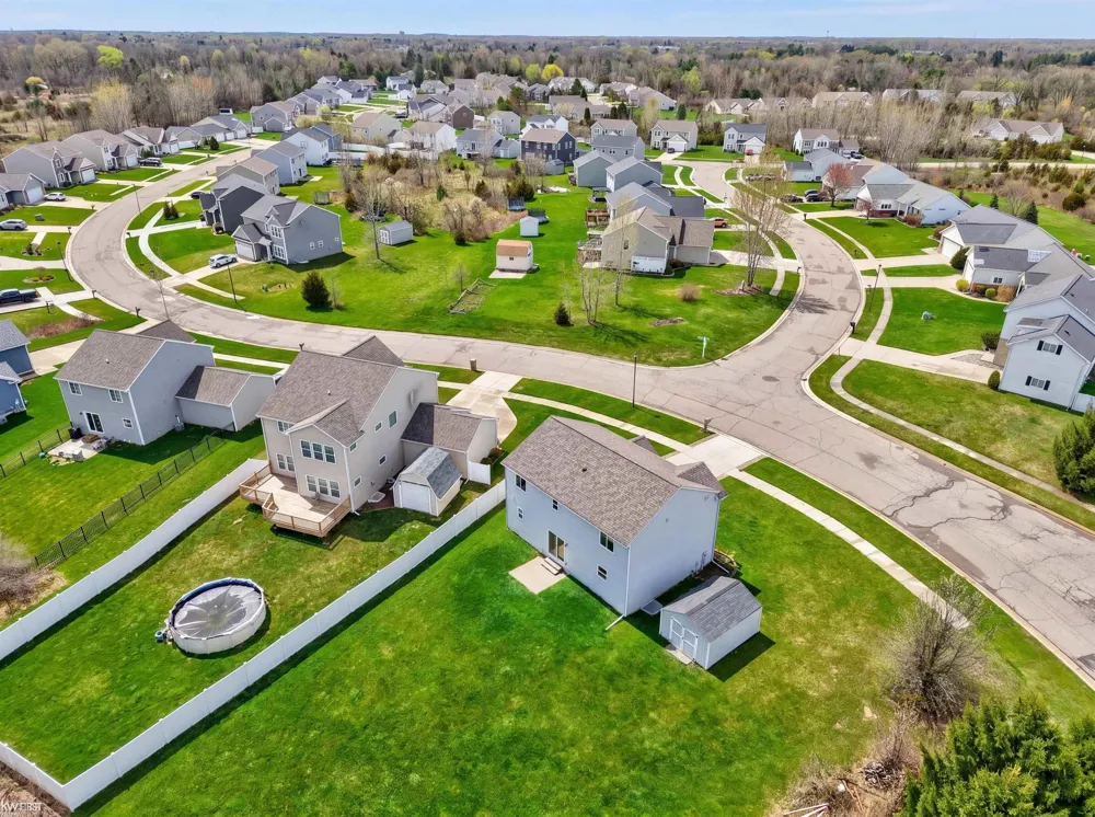 3005 Oxford Lane Flushing Charter Township, MI 48433