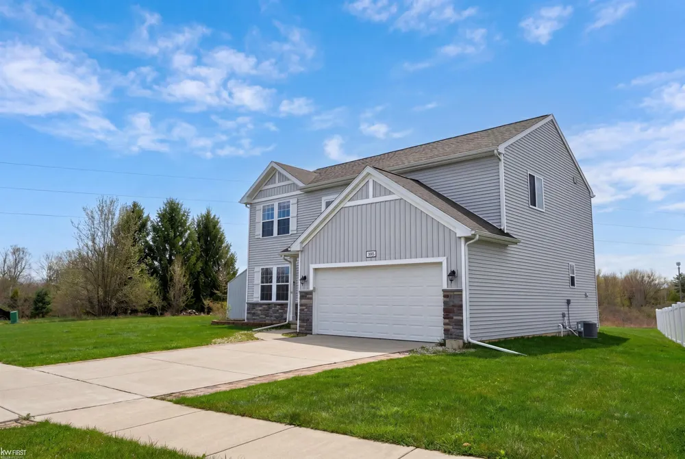 3005 Oxford Lane Flushing Charter Township, MI 48433