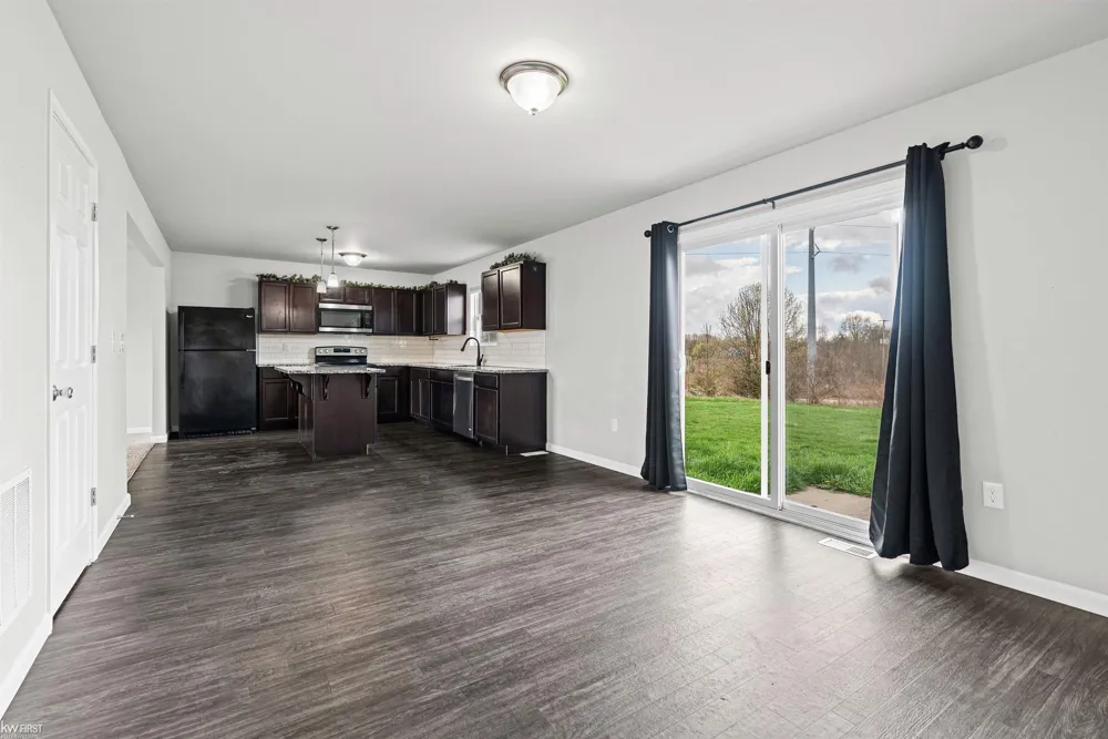 3005 Oxford Lane Flushing Charter Township, MI 48433