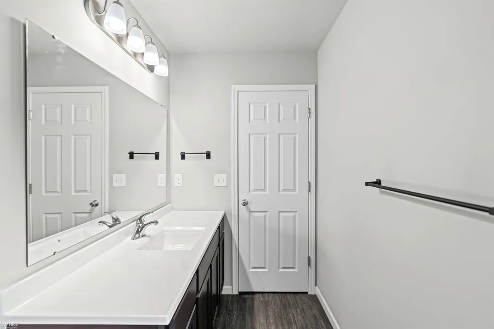 3005 Oxford Lane Flushing Charter Township, MI 48433