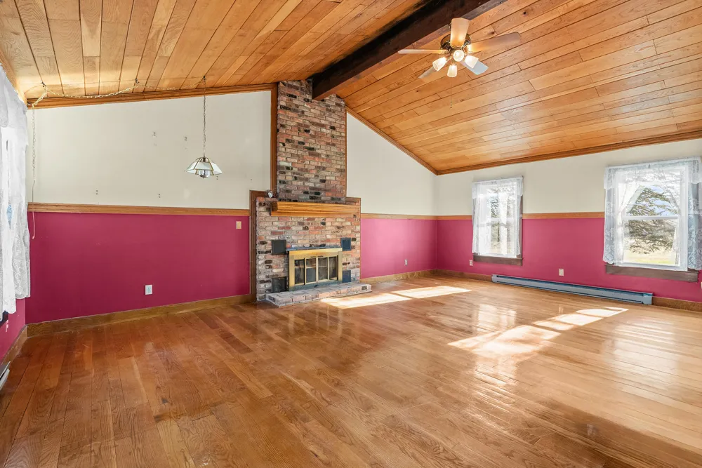 58380 County Road 365 Lawrence Township, MI 49064