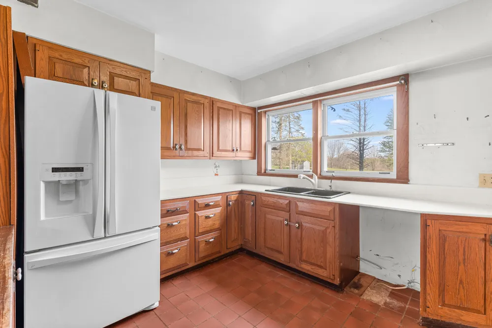 58380 County Road 365 Lawrence Township, MI 49064