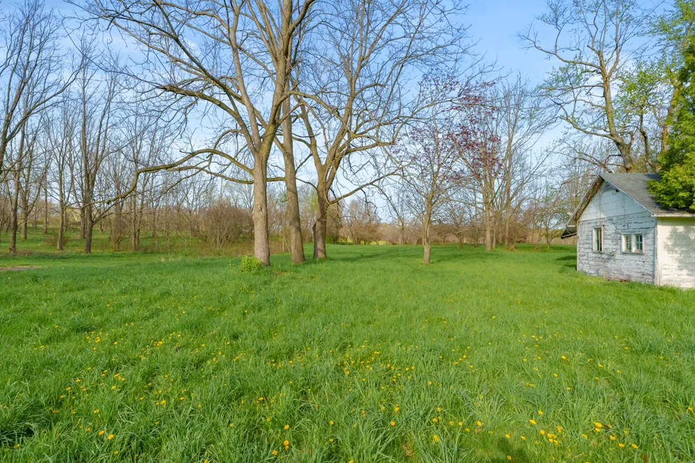 58380 County Road 365 Lawrence Township, MI 49064