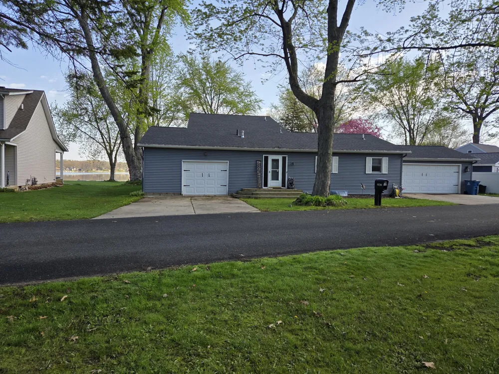 2062 Fern Beach Emmett Charter Township, MI 49014