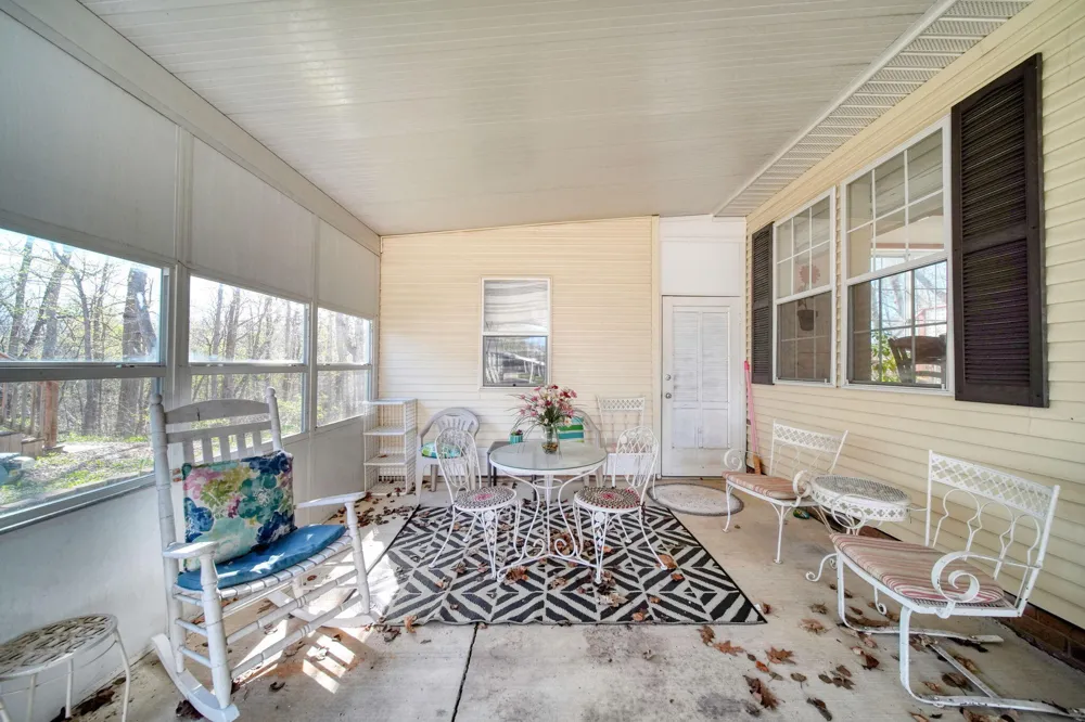 448 Raisin River Drive Adrian City, MI 49221