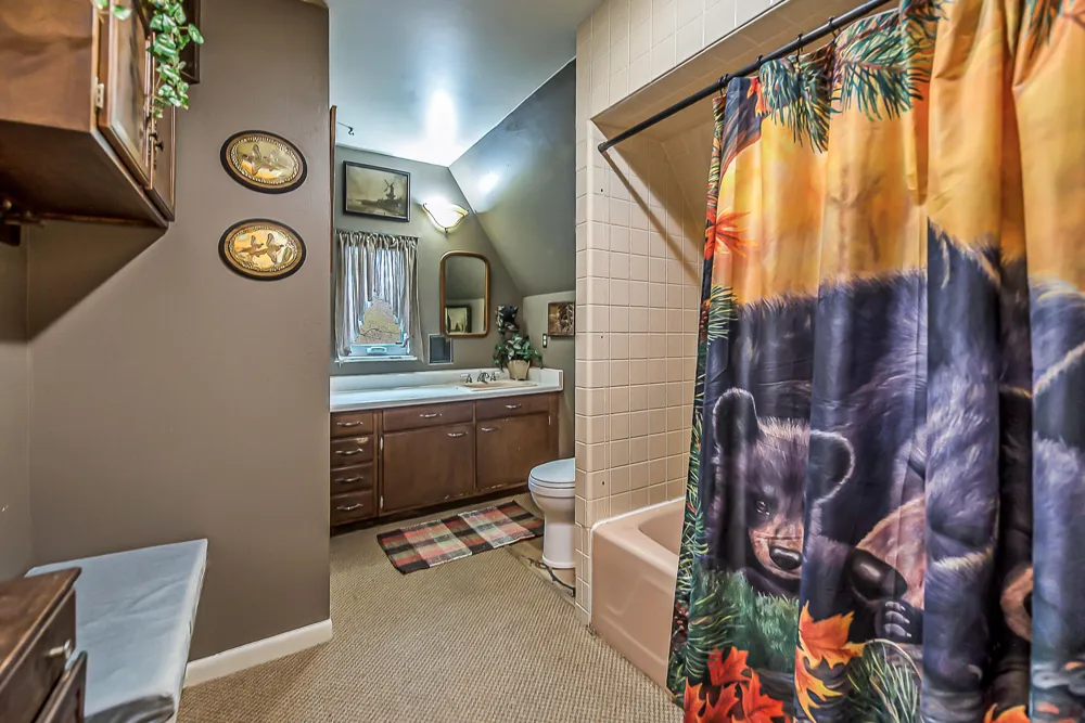 8415 Huron River Drive Webster Township, MI 48130
