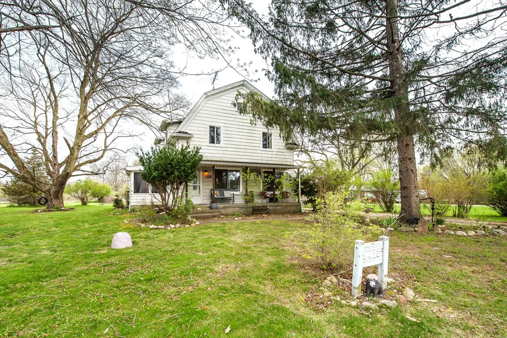 8415 Huron River Drive Webster Township, MI 48130