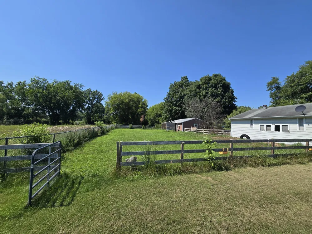 8415 Huron River Drive Webster Township, MI 48130