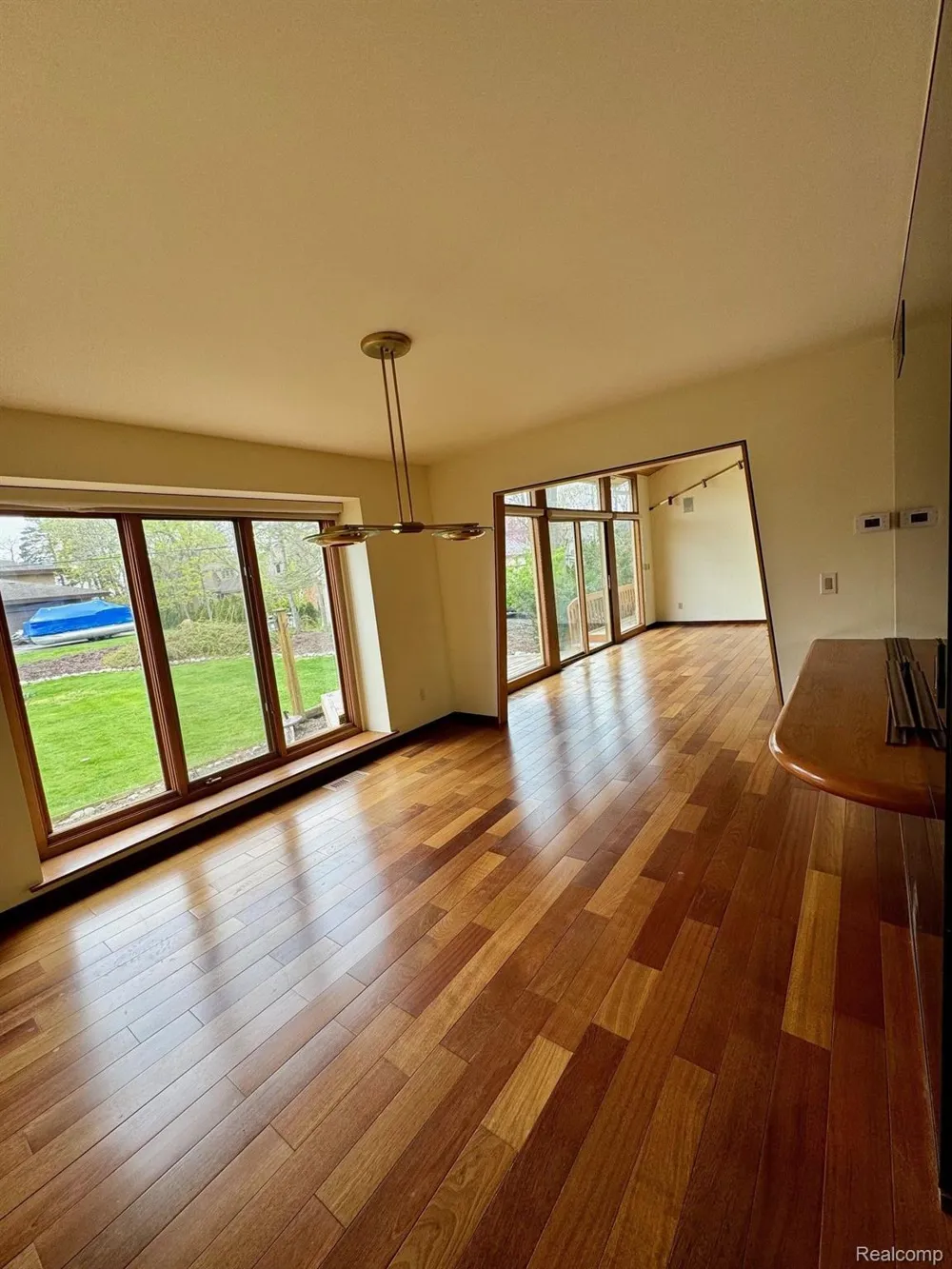 3234 PINE LAKE ROAD West Bloomfield Charter Township, MI 48324