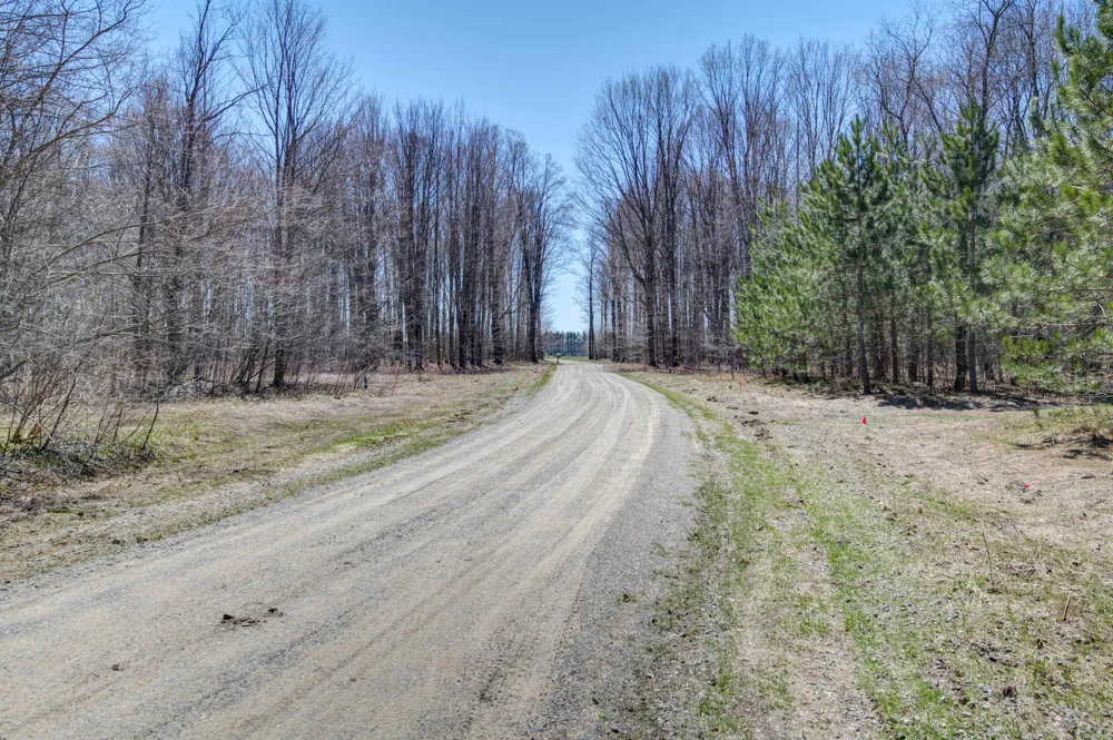 171 NE Kleehammer Club Drive Excelsior Township, MI 49646