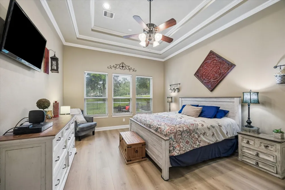 514 Pinehurst Drive New Ulm, TX 78950