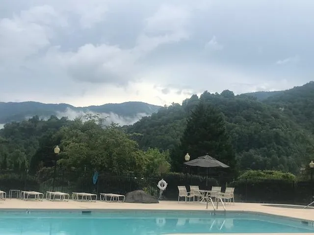 Sawgrass Drive Unit 4 Whittier, NC 28789