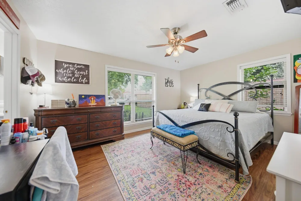 908 Pine Drive Caldwell, TX 77836