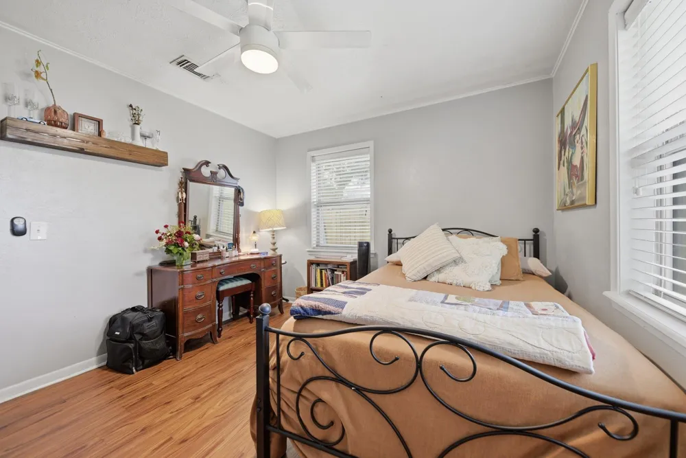 908 Pine Drive Caldwell, TX 77836