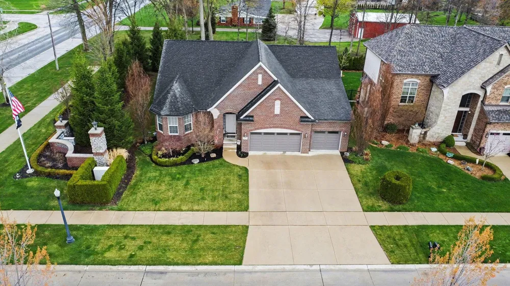 21799 Christenbury Creek Boulevard Macomb, MI 48044