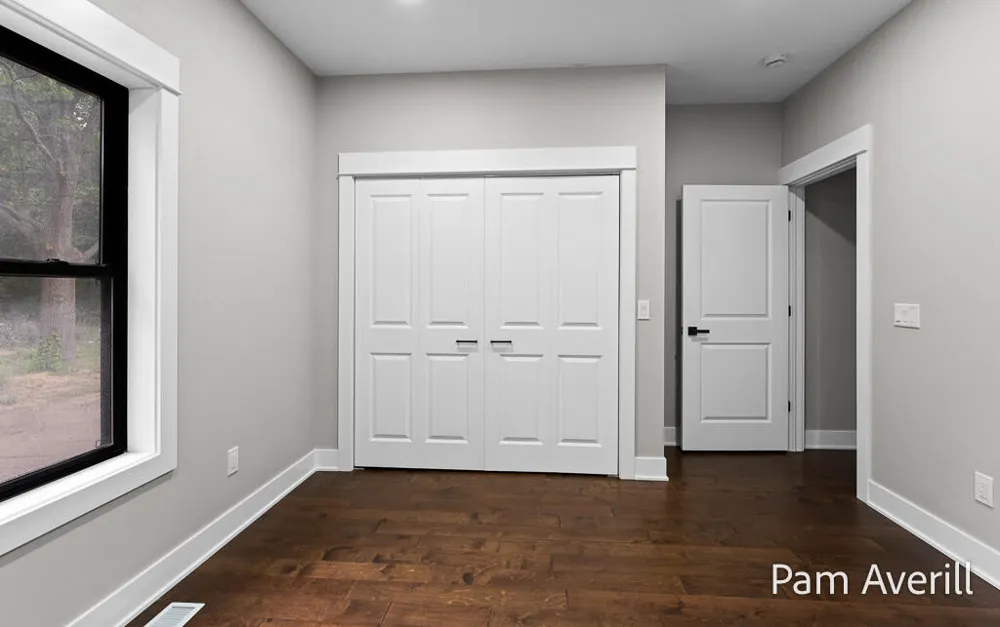 2336 Macarthur Road Muskegon, MI 49442