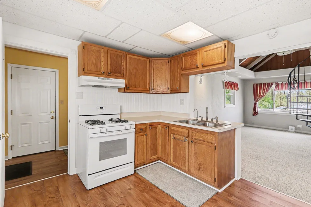 64420 Constantine Road Constantine, MI 49042