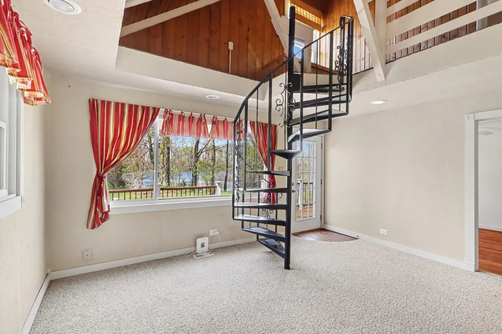 64420 Constantine Road Constantine, MI 49042