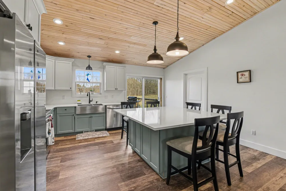 2346 W Madison Road Hart, MI 49420