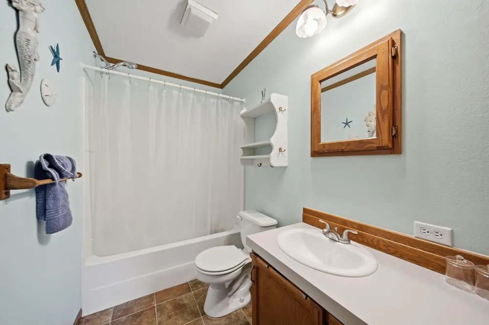 448 Raisin River Drive Adrian, MI 49221
