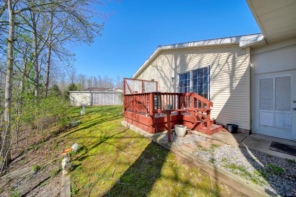448 Raisin River Drive Adrian, MI 49221