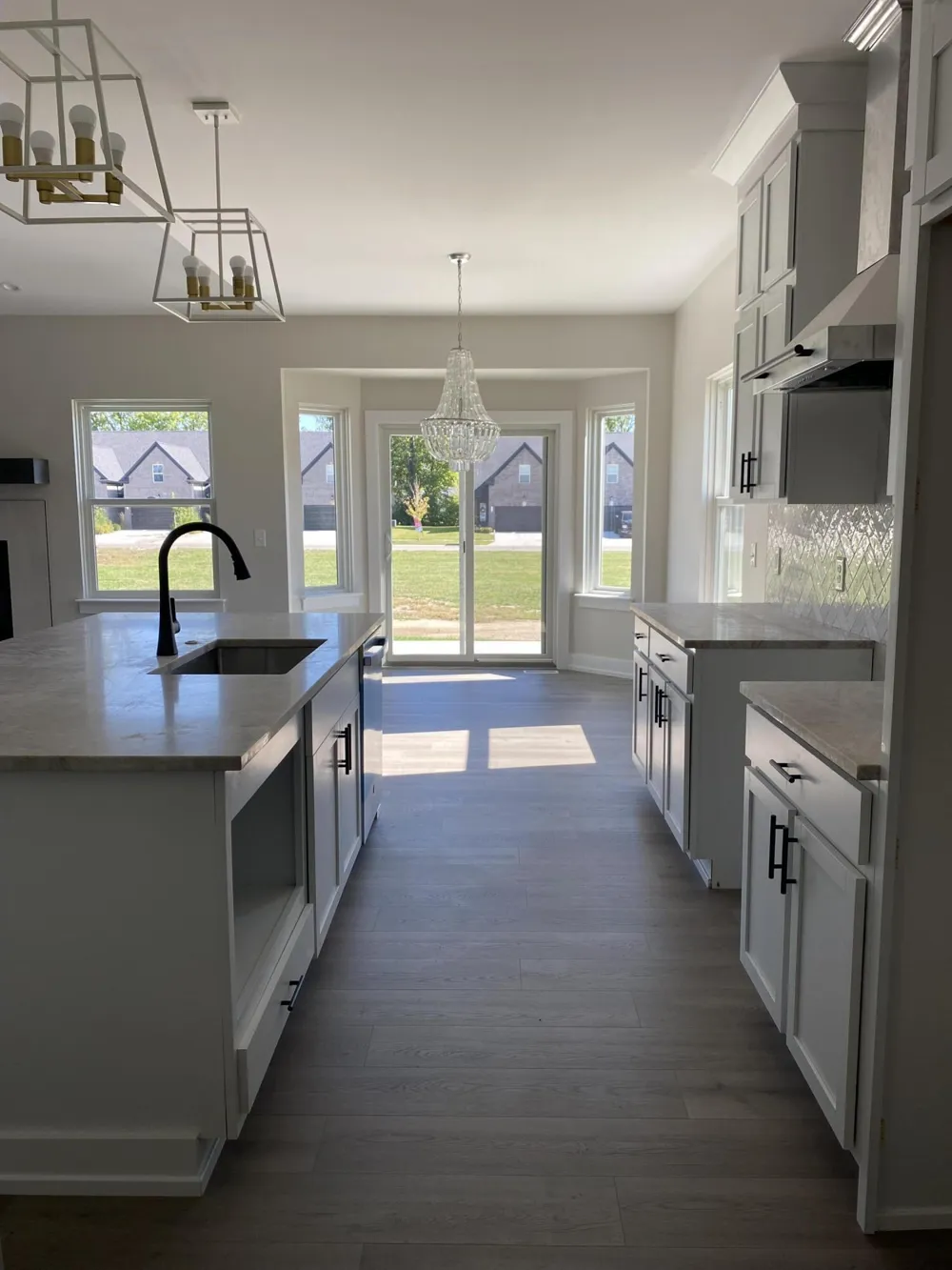 37234 Joy Road Livonia, MI 48150